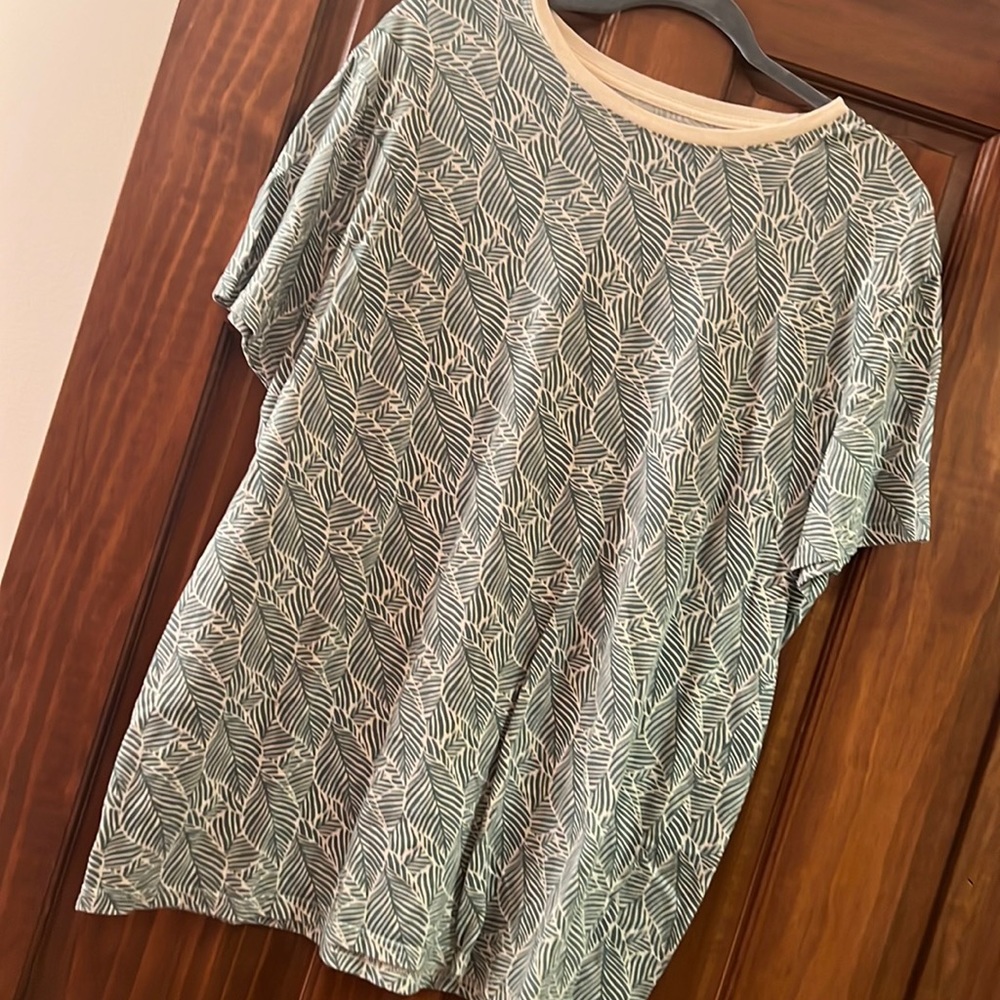 Men’s tshirt
